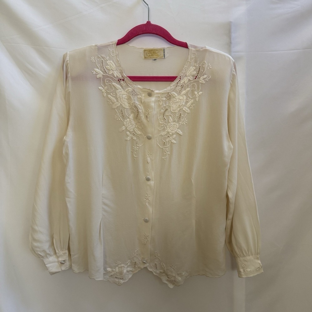 VTG La Via della Seta Ivory Silk Blouse L/S Floral Embroidered Scalloped IT 46
